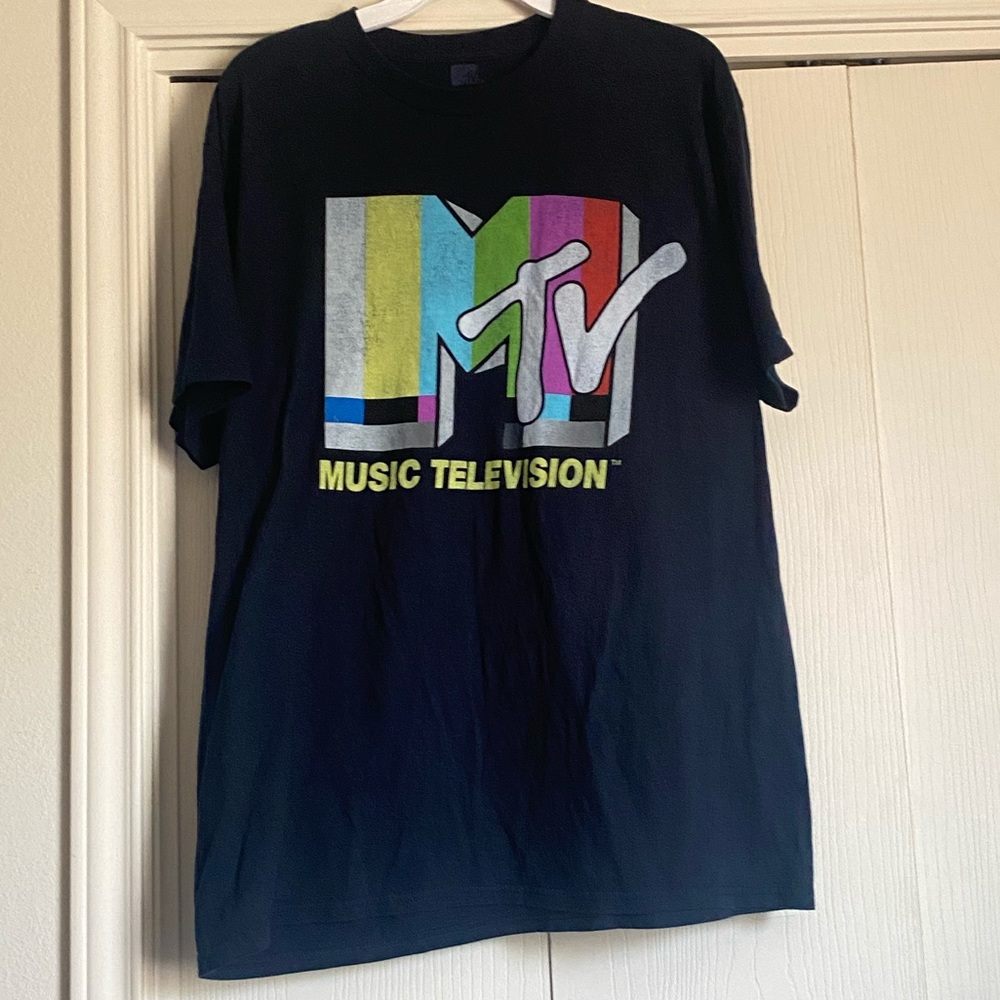MTV graphic T